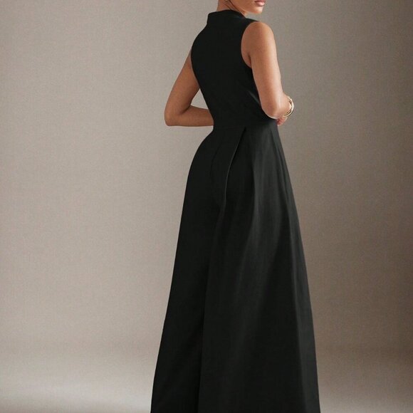 Black Elegant Women's Extreme Wide Leg Zip Front Sleeveless Jumpsuit - Picture 4 of 5